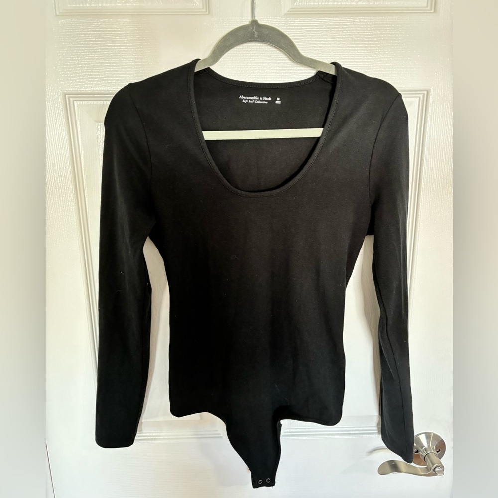 Abercrombie & Fitch Soft A&F Long Sleeve Bodysuit, Black, Size M, lightly worn
